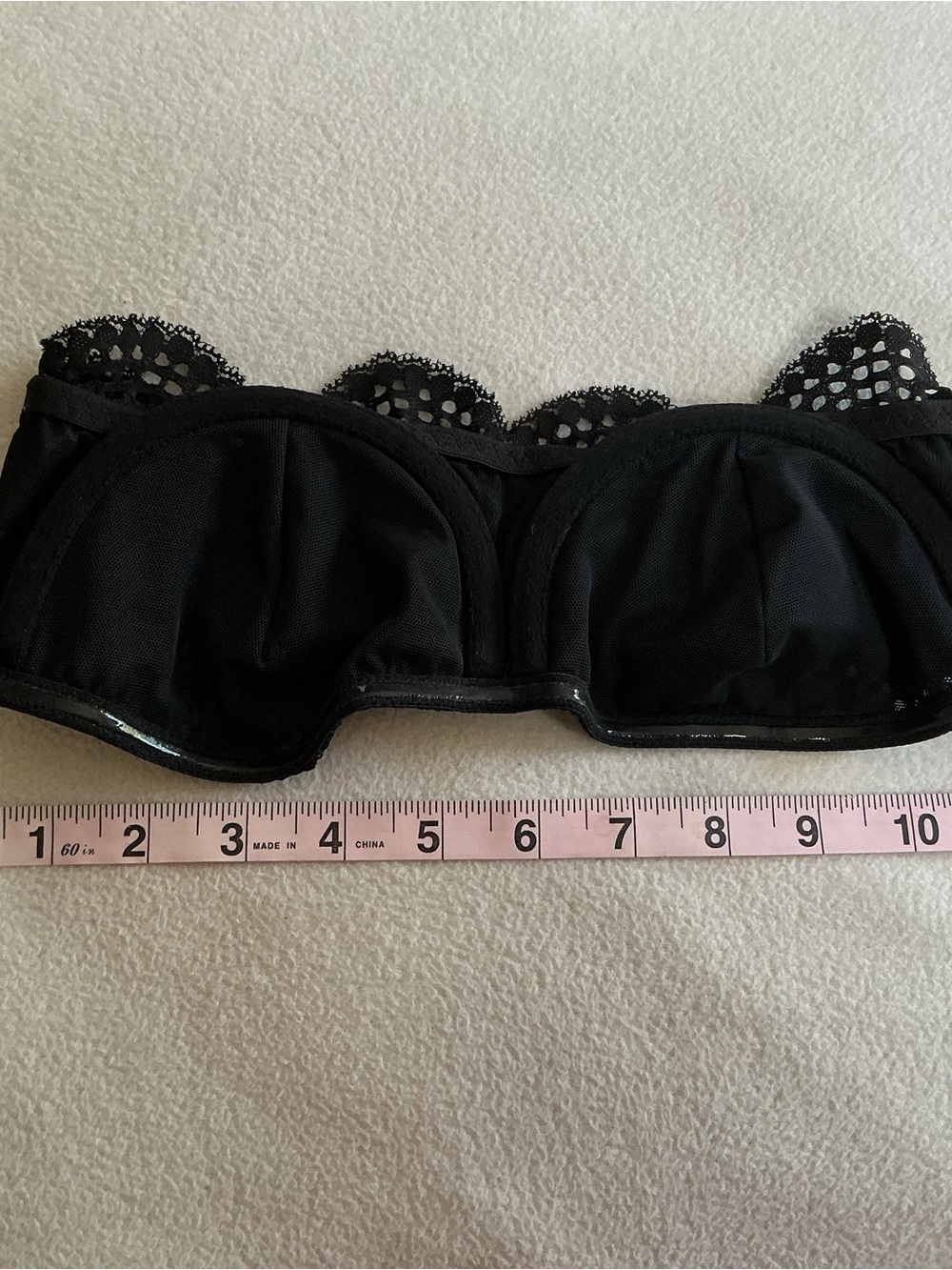 Victoria's Secret Strapless Bra Black Eyelet Lace Trim Underwire Bandeau Size XS - Picture 7 of 7